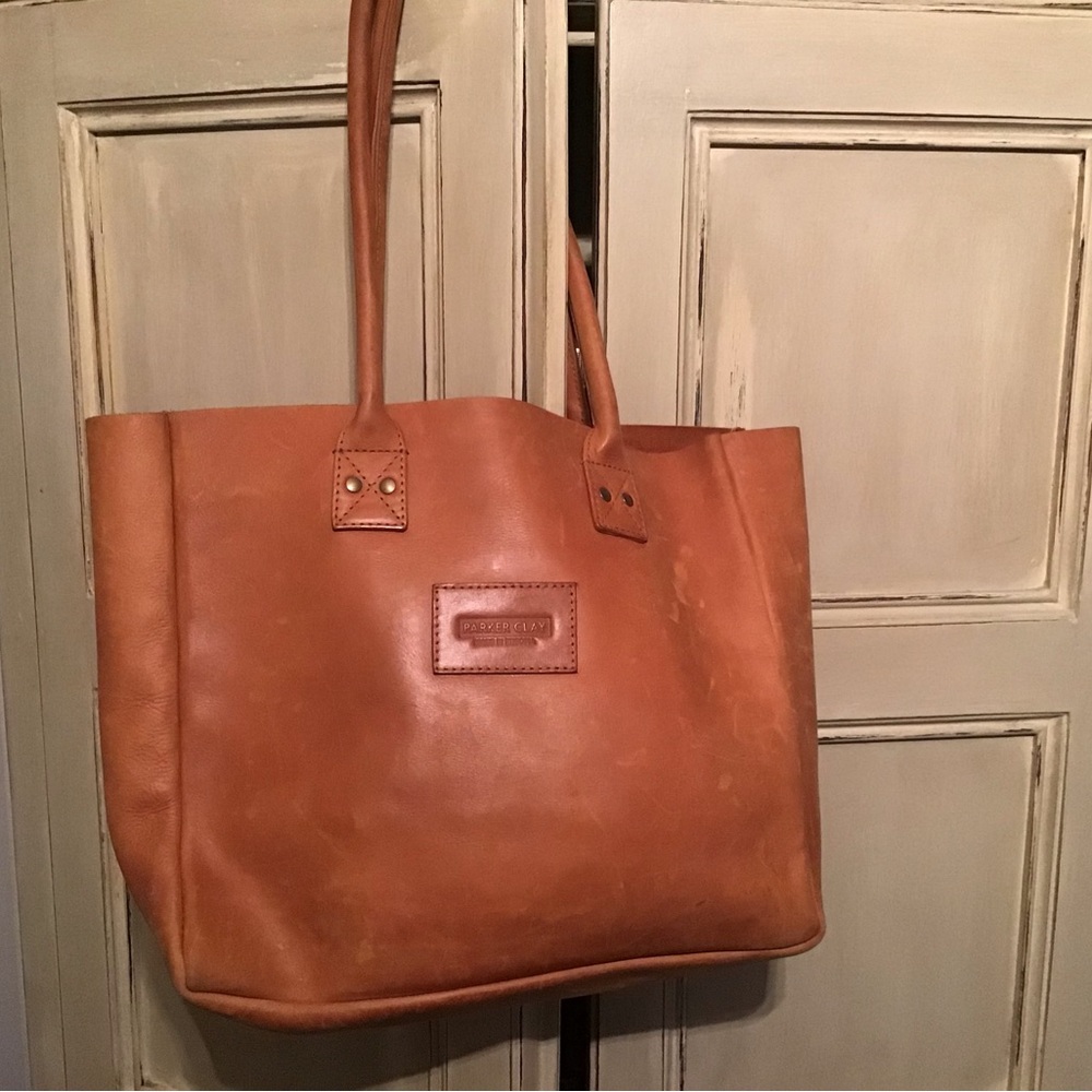 PARKER CLAY Merkato signature leather tote